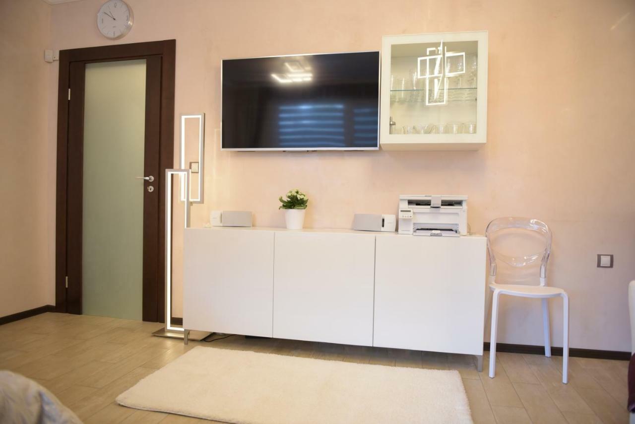 Derelli Deluxe And Derelli Adorable Apartments София Екстериор снимка