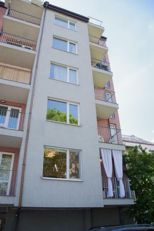 Derelli Deluxe And Derelli Adorable Apartments София Екстериор снимка